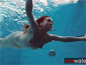 bouncy donk underwater Katrin