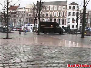 dicksucking amsterdam escort jizzed on